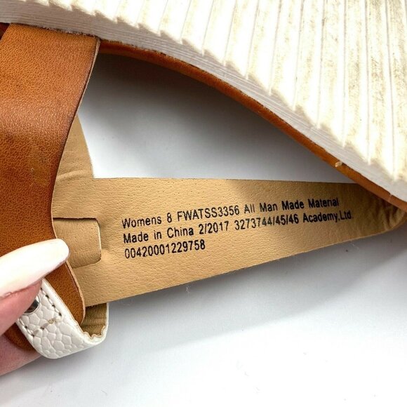 Austin Trading Co. All Made In Material Two Tone T - Picture 4 of 6